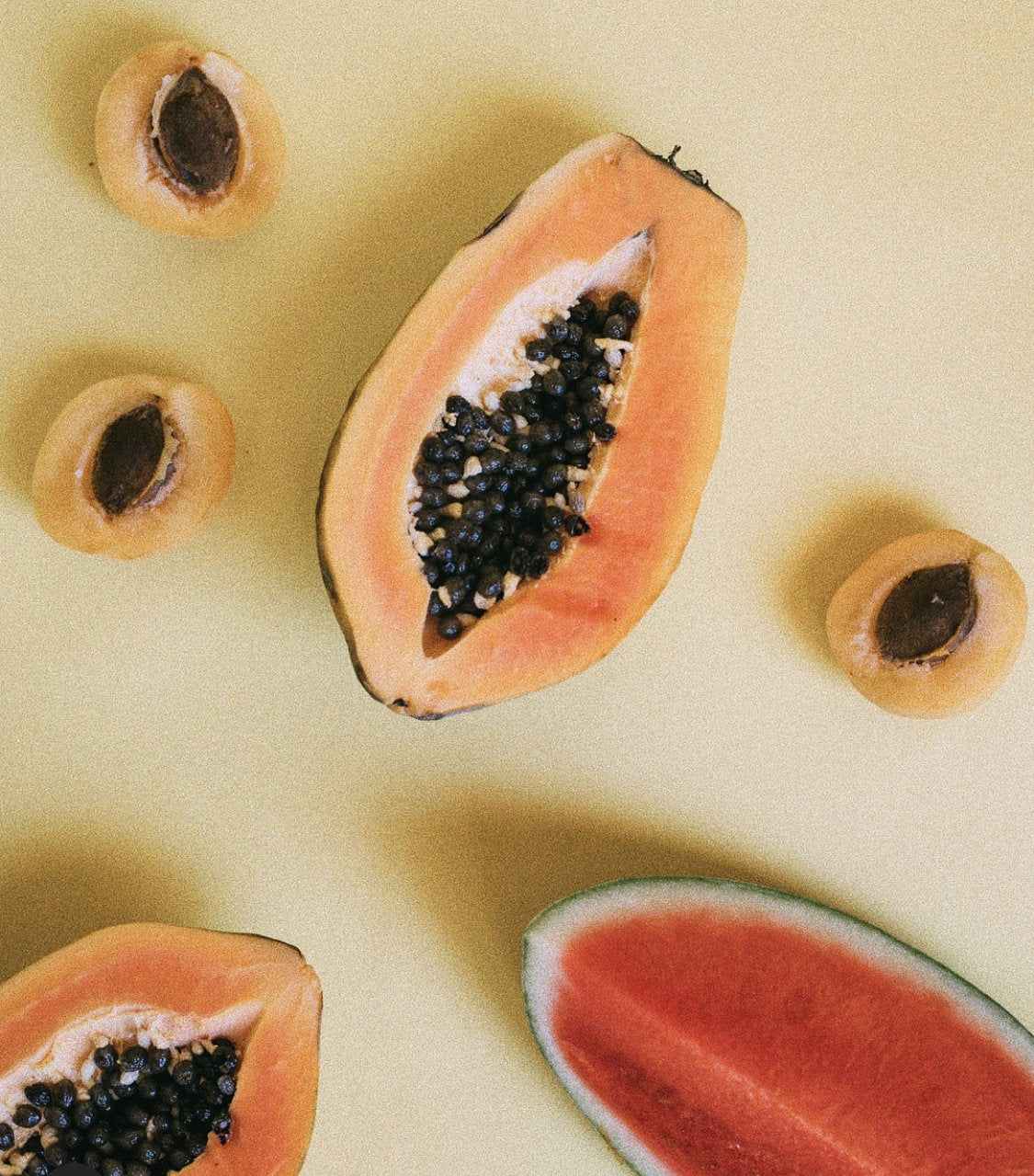 10 Foods To Eat To Help De-Bloat The Natural Way